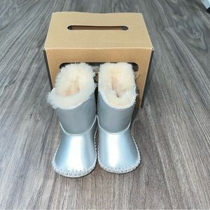 NIB Baby Uggs in “Cassie”